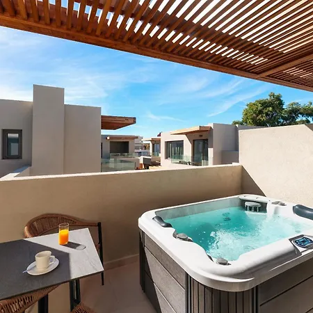 Alizo Boutique & - Adults Only Hotel 4*